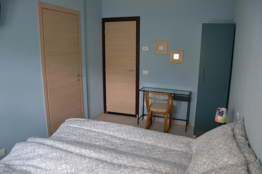 Impronte Nel Bosco Bed & Breakfast Calice al Cornoviglio ภายนอก รูปภาพ